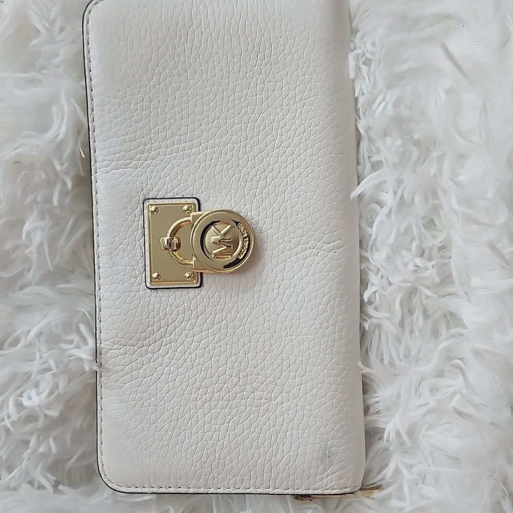 Michael Kors Optic White Pebble Leather Wallet MK